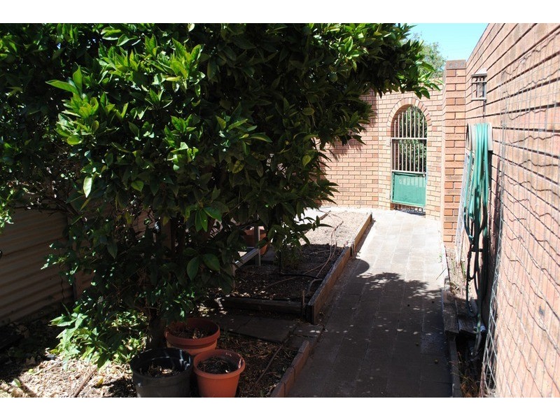 1/10 Christian Street, Maryborough VIC 3465