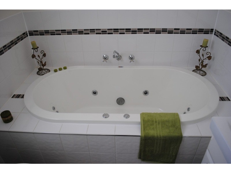 27 Napier Street, Maryborough VIC 3465