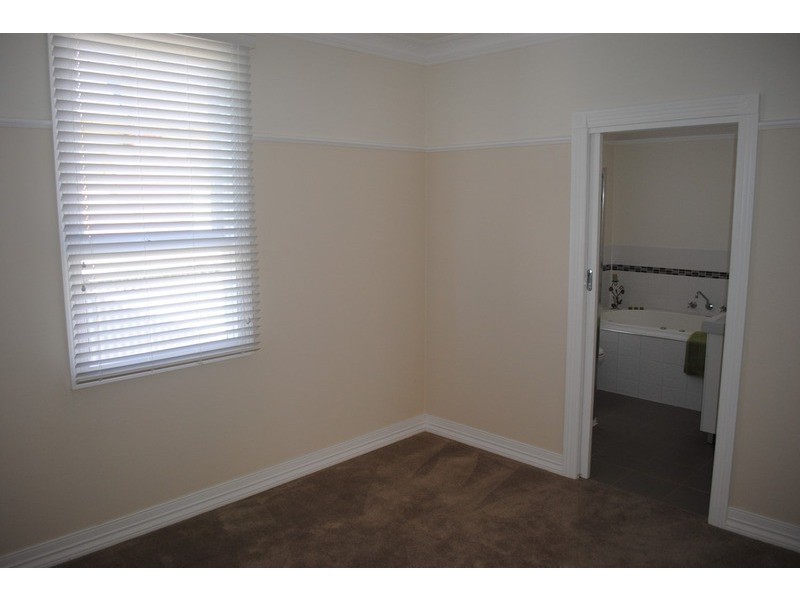 27 Napier Street, Maryborough VIC 3465