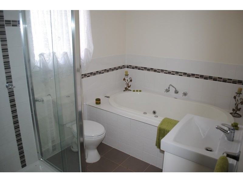 27 Napier Street, Maryborough VIC 3465