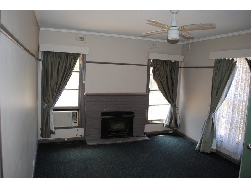 104 Golden Wattle Drive, Maryborough VIC 3465