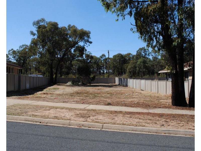 14 Margaret Avenue, Maryborough VIC 3465