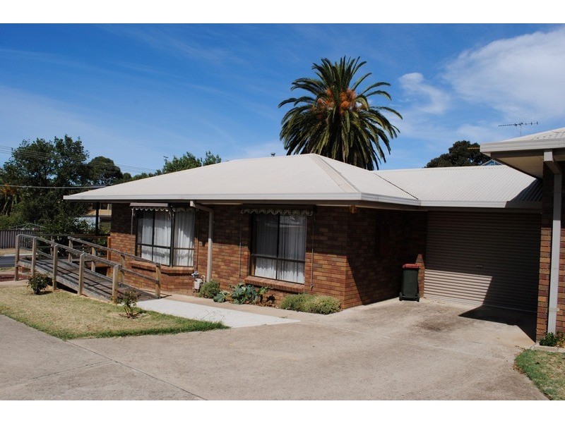 3/99 Clarendon Street, Maryborough VIC 3465