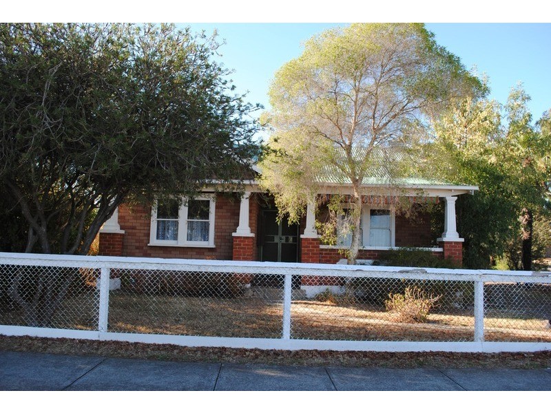 42 Gillies Street, Maryborough VIC 3465