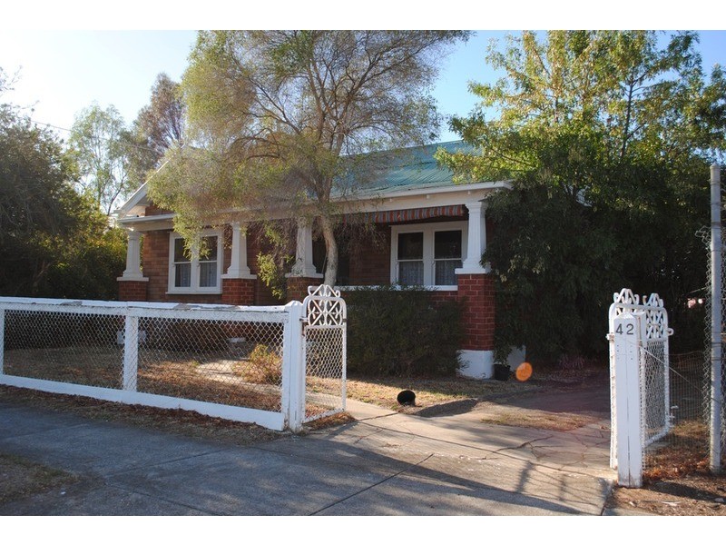 42 Gillies Street, Maryborough VIC 3465