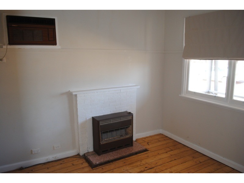 77 Burns  Street, Maryborough VIC 3465