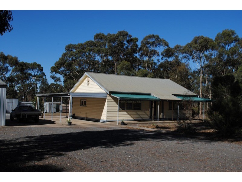 52 Crameri Lane, Carisbrook VIC 3464