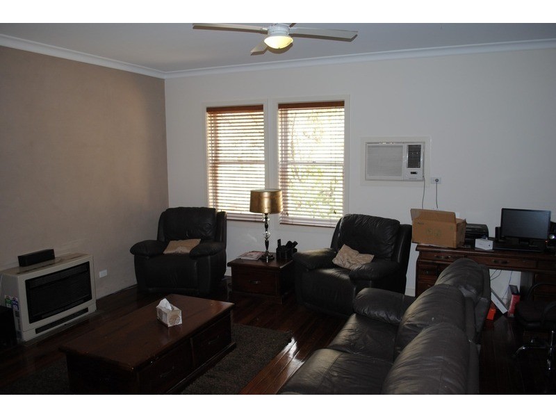 29 Powlett Street, Carisbrook VIC 3464