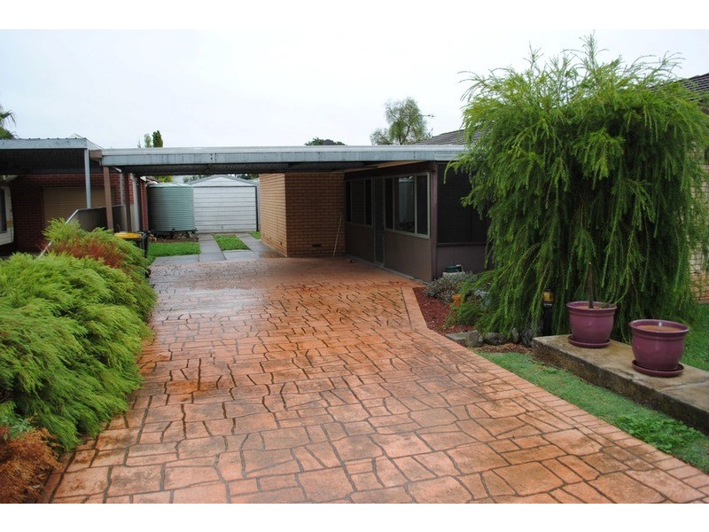 39 Green Street, Carisbrook VIC 3464