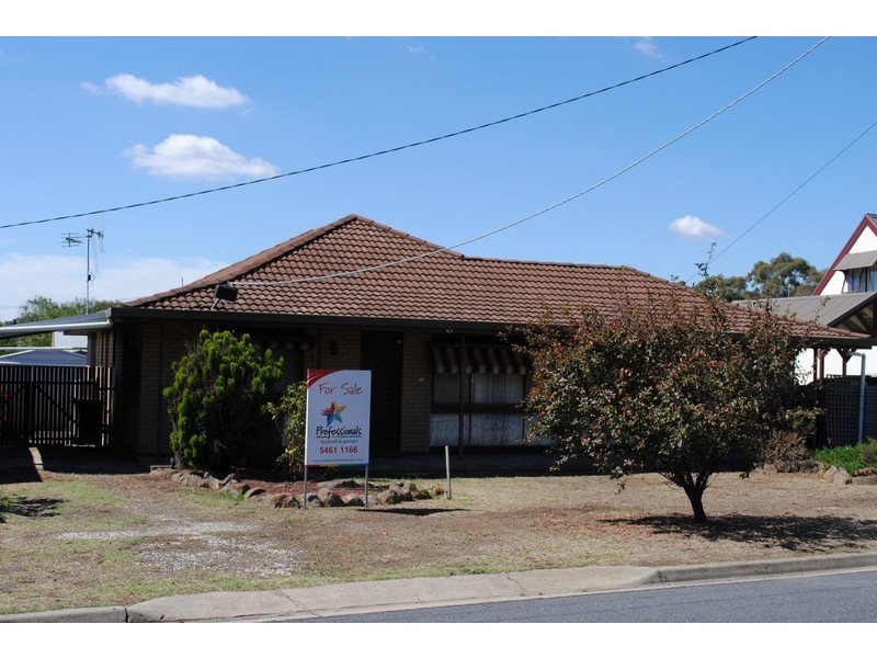 11 Fuller Street, Maryborough VIC 3465