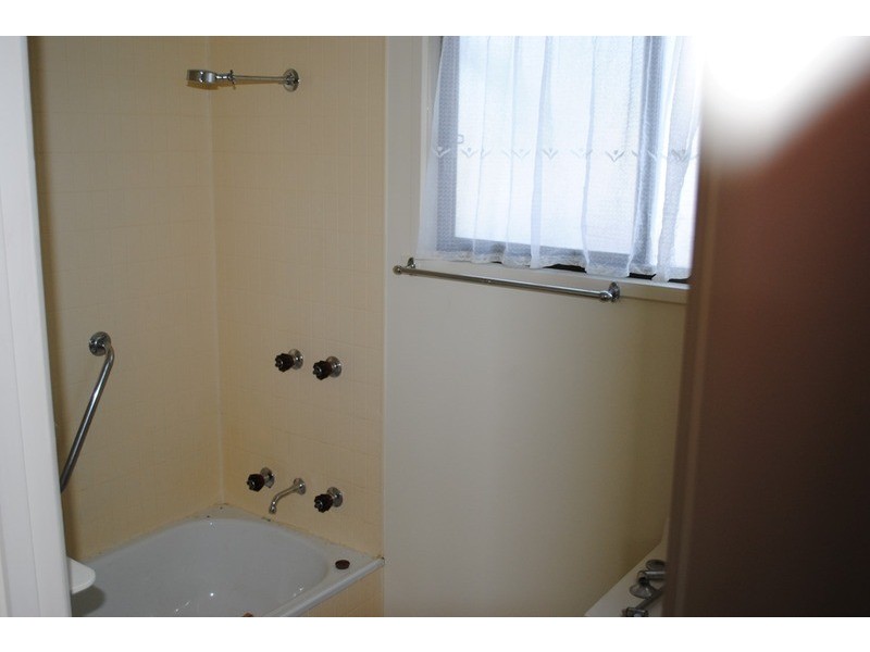 11A Lawrence Street, Dunolly VIC 3472