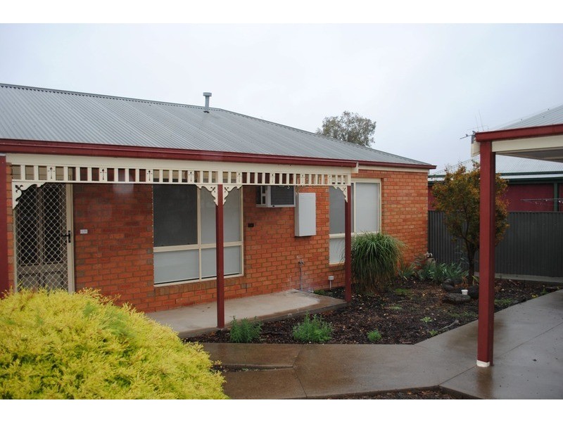 1/50 Clarke Street, Maryborough VIC 3465