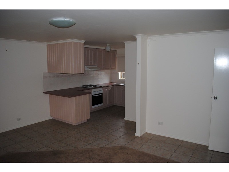 1/50 Clarke Street, Maryborough VIC 3465