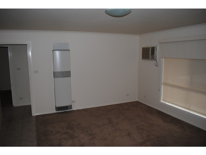 1/50 Clarke Street, Maryborough VIC 3465