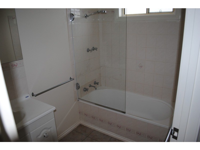 1/50 Clarke Street, Maryborough VIC 3465