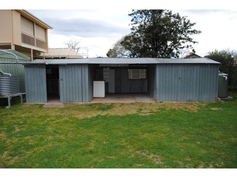 121 Clarendon Street, Maryborough VIC 3465