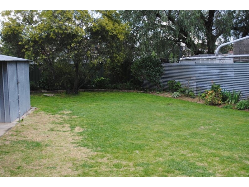 121 Clarendon Street, Maryborough VIC 3465