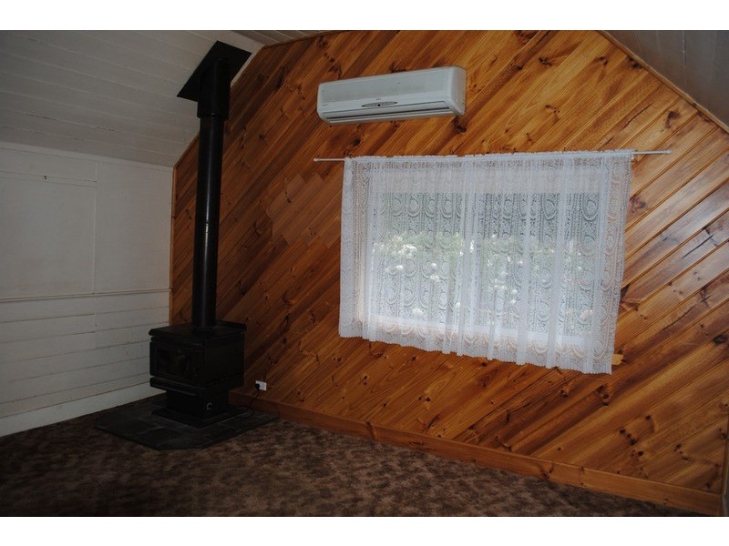 75 High Street, Avoca VIC 3467