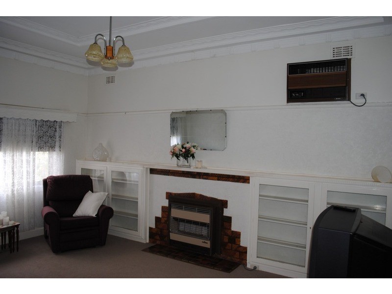 15 Laidlaw Street, Maryborough VIC 3465