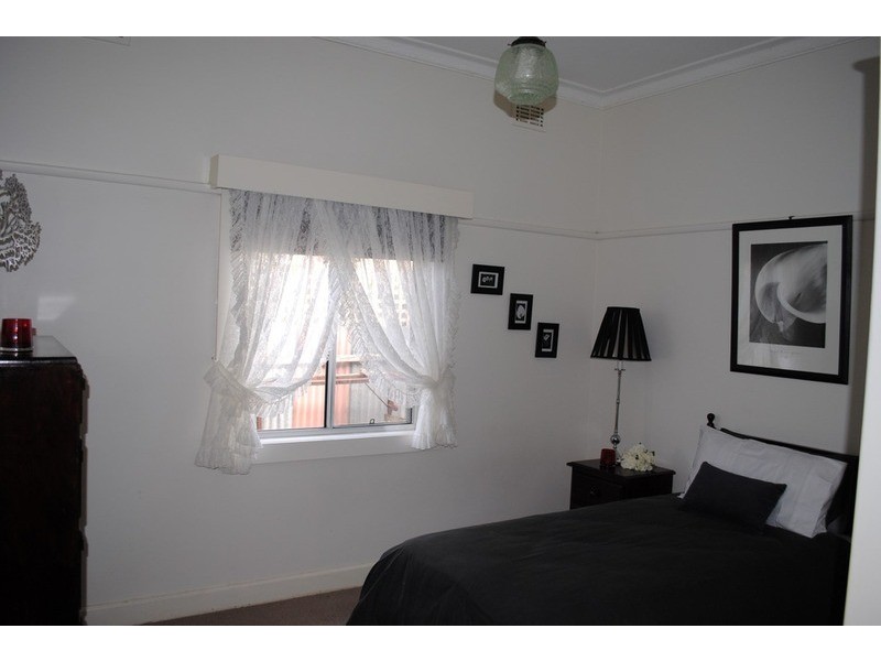 15 Laidlaw Street, Maryborough VIC 3465