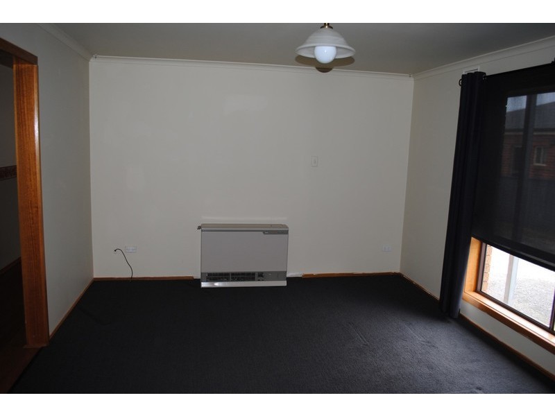 9 Barry Street, Maryborough VIC 3465