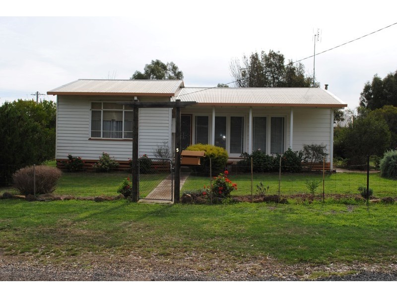 5 Lea Kuribur Street, Dunolly VIC 3472