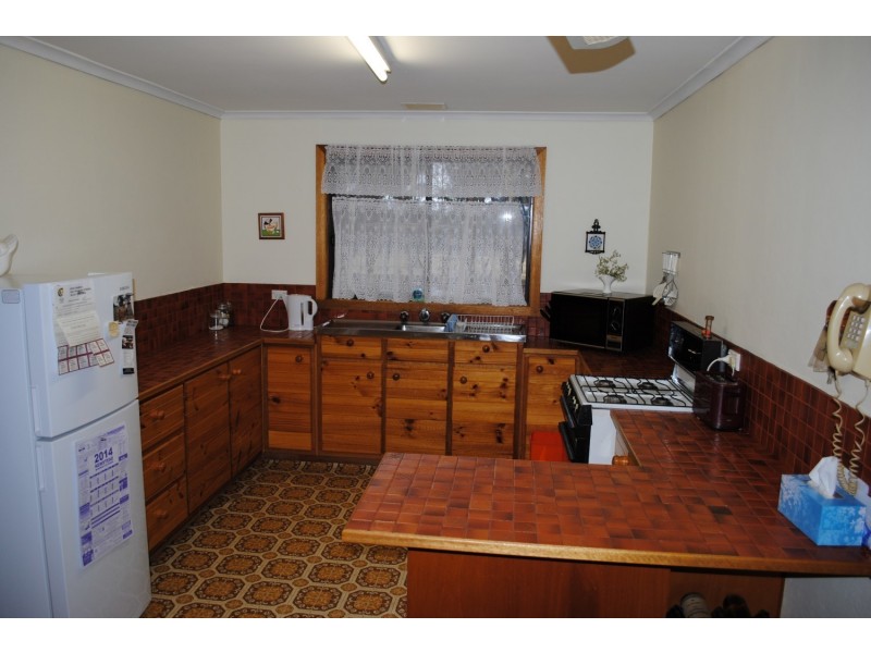 77 Atherton Road, Dunolly VIC 3472