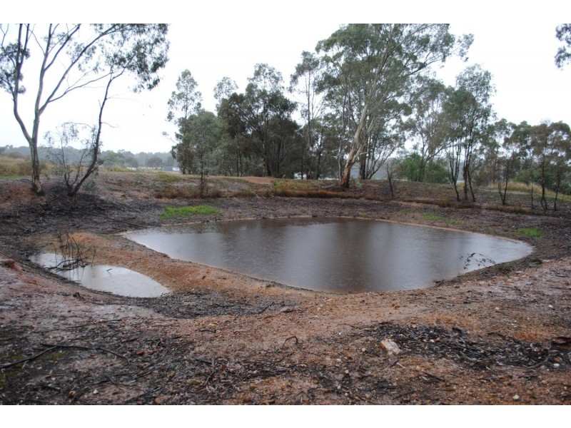 77 Atherton Road, Dunolly VIC 3472