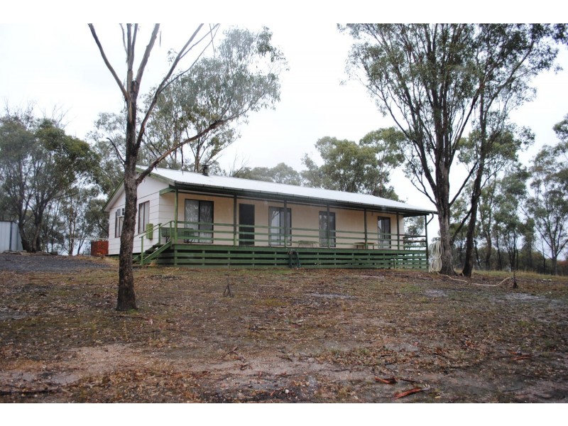 77 Atherton Road, Dunolly VIC 3472