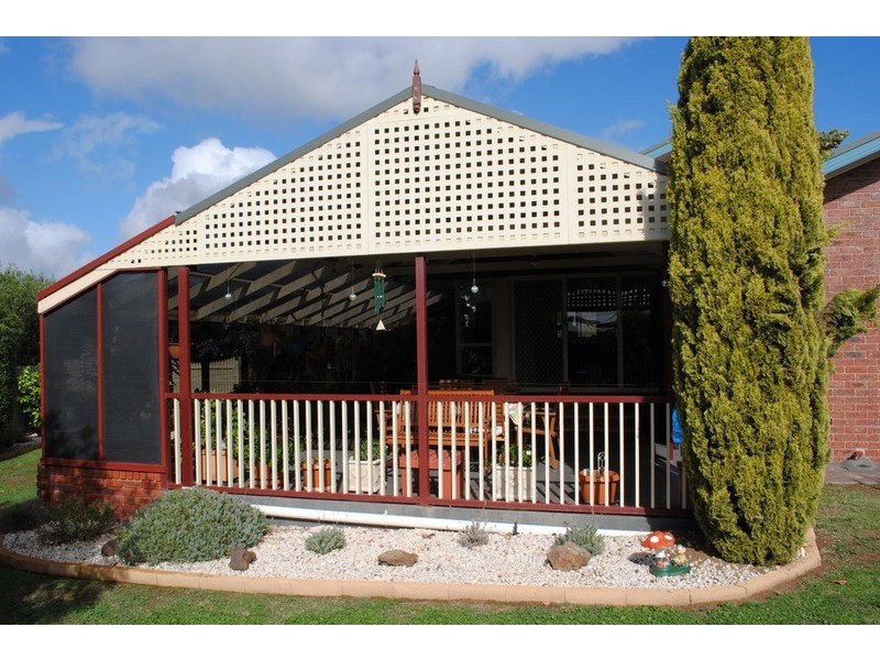 6 Luke Court, Maryborough VIC 3465