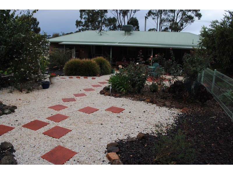 7 Hughes Street, Maryborough VIC 3465