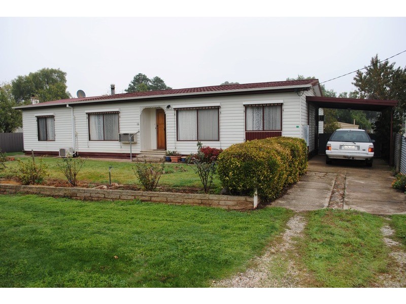 35 Faraday Street, Avoca VIC 3467