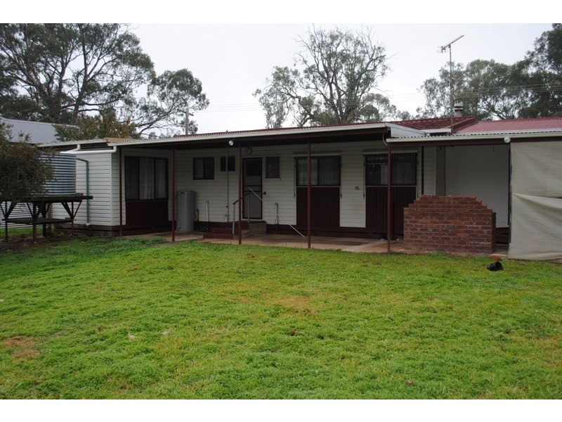 35 Faraday Street, Avoca VIC 3467