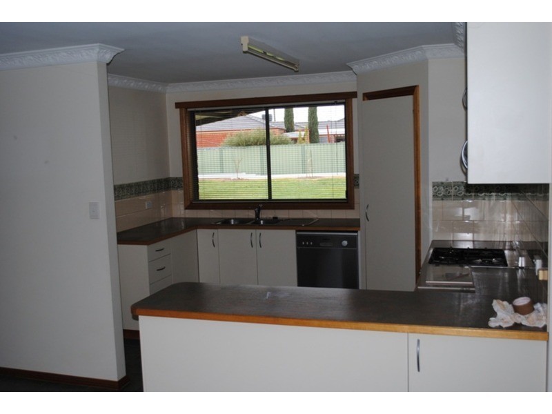 38 Heape  Street, Carisbrook VIC 3464