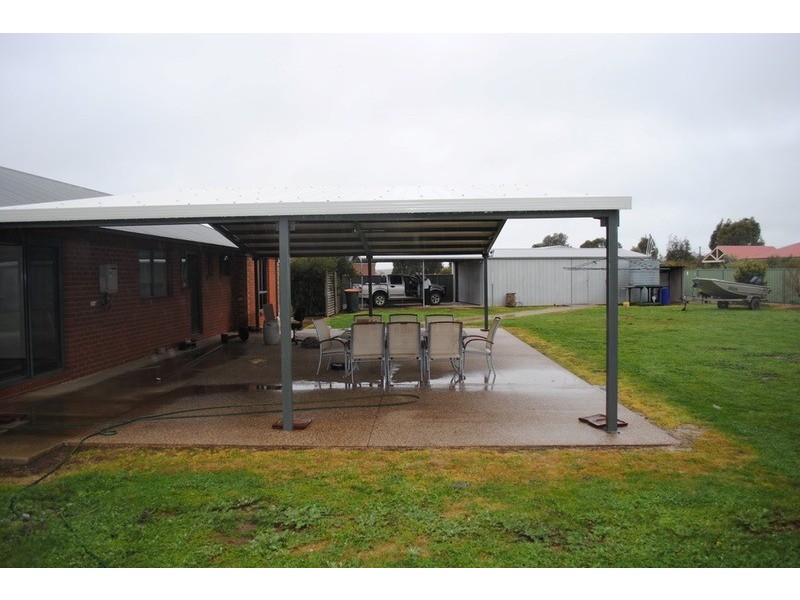 38 Heape  Street, Carisbrook VIC 3464