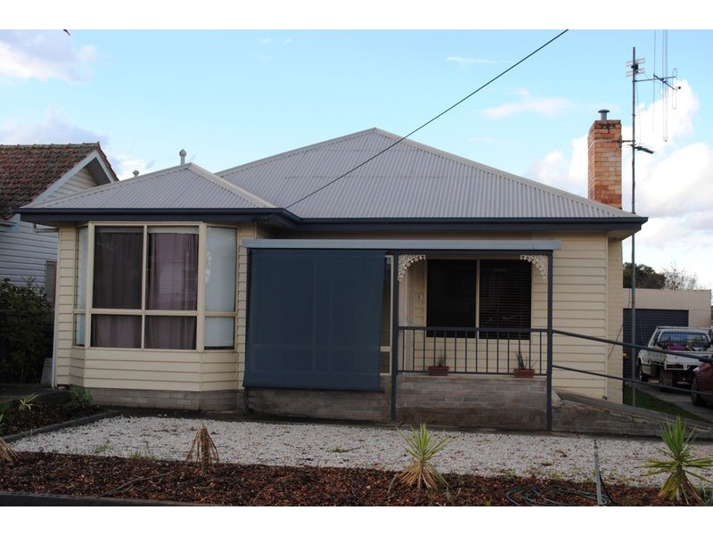 10 Laidman Street, Maryborough VIC 3465