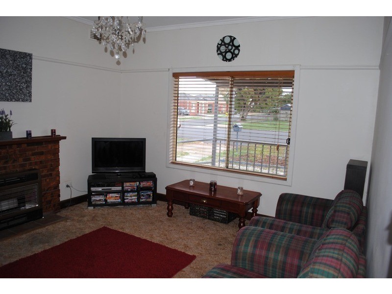 10 Laidman Street, Maryborough VIC 3465