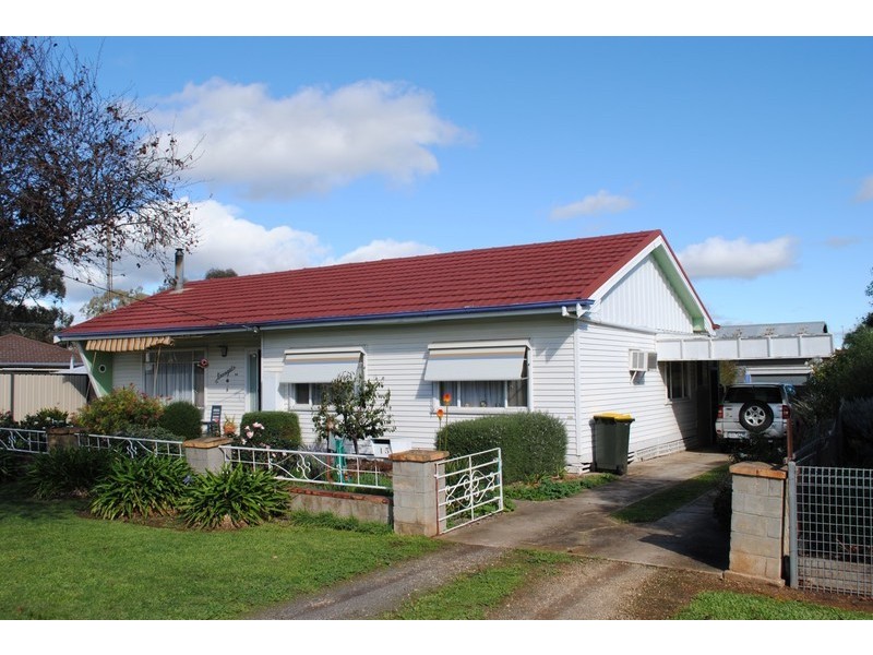 15 Market Street, Dunolly VIC 3472