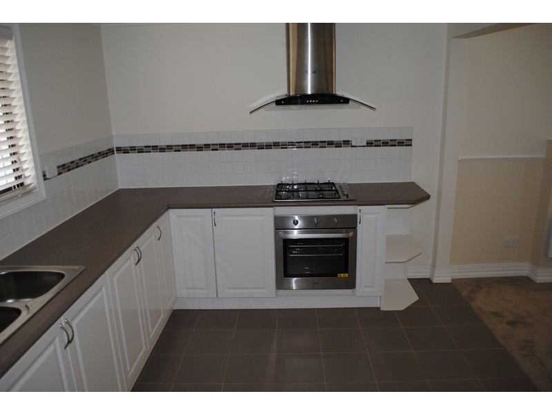 27 Napier Street, Maryborough VIC 3465