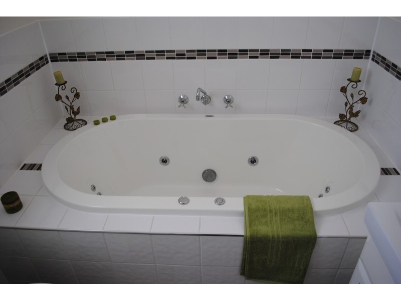 27 Napier Street, Maryborough VIC 3465