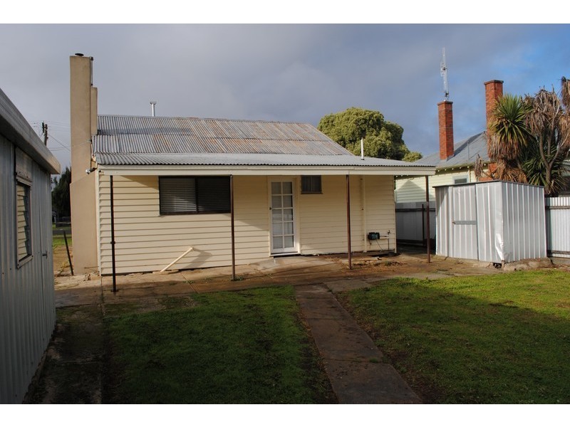 27 Napier Street, Maryborough VIC 3465