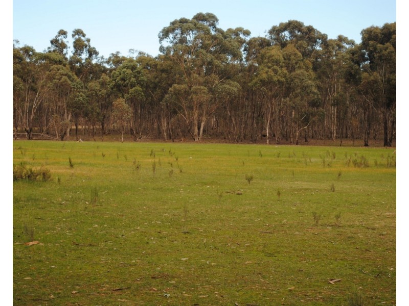 155 Longs Road, Wareek VIC 3465