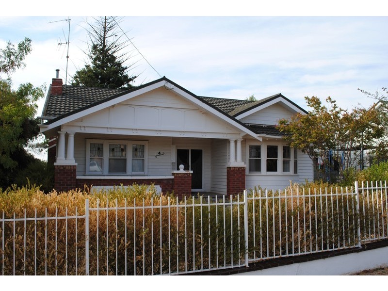 4 Barkly Street, Maryborough VIC 3465