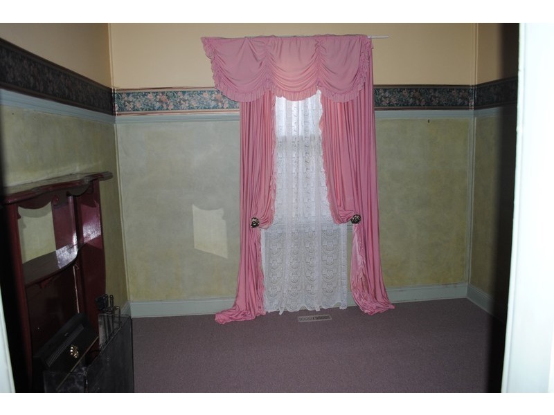 135 Gillies Street, Maryborough VIC 3465