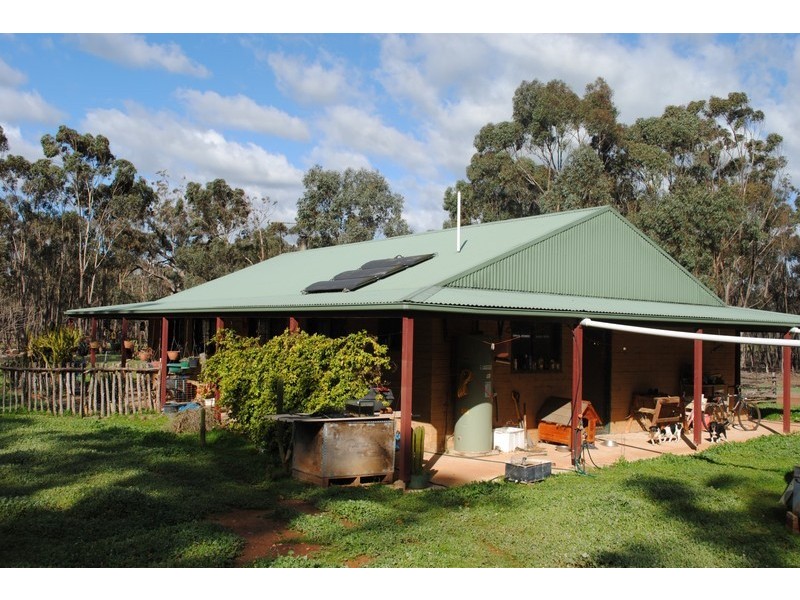 285 Longs Road, Maryborough VIC 3465