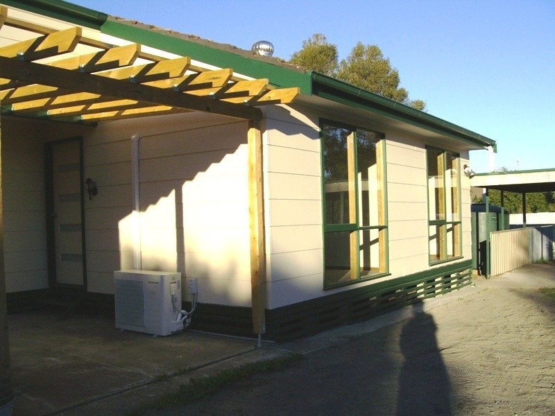 2/2-4 Harrison Street, Maryborough VIC 3465