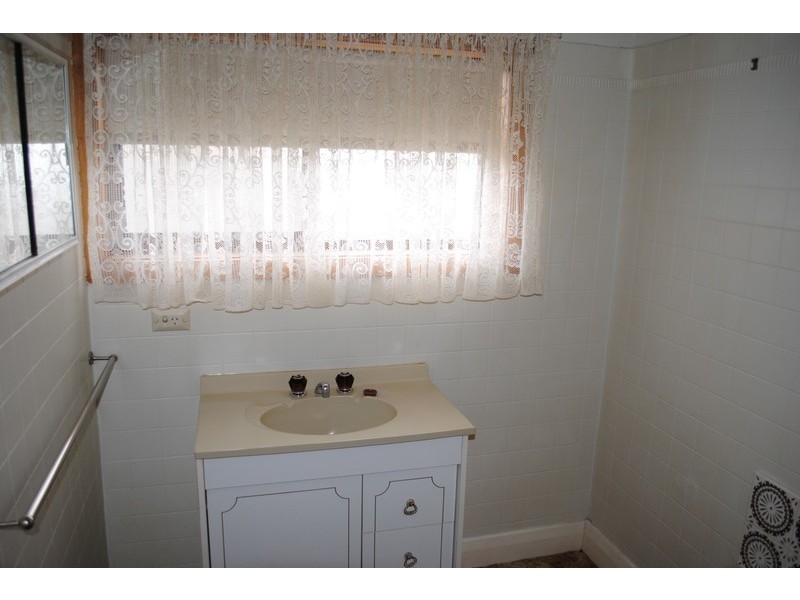 11 Burke  Street, Maryborough VIC 3465