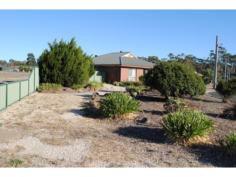 37 Harrison Street, Maryborough VIC 3465
