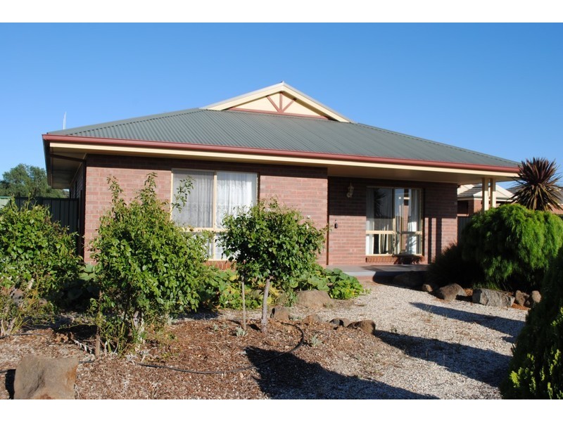 37 Harrison Street, Maryborough VIC 3465