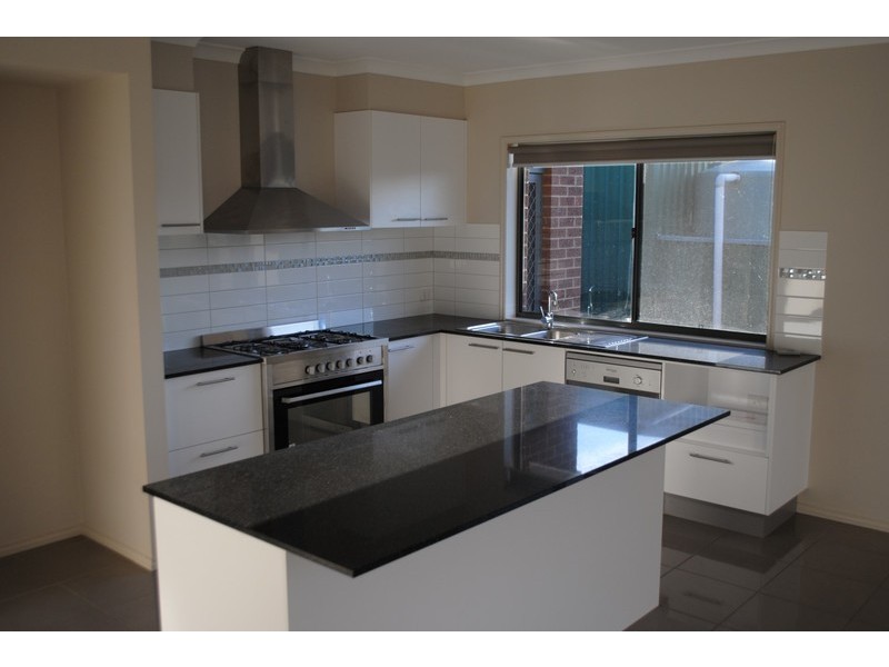 101 Field  Street, Maryborough VIC 3465